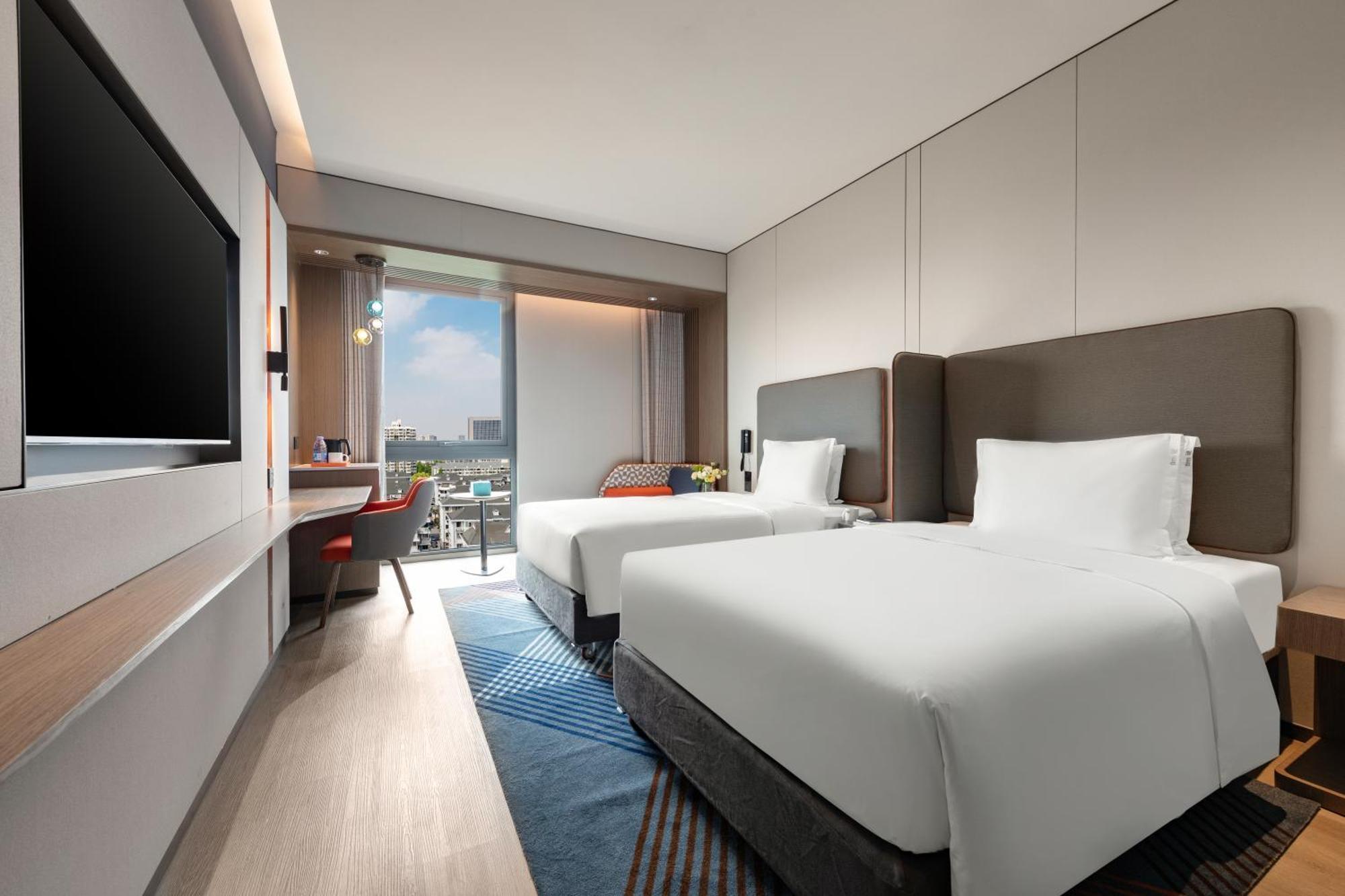 Holiday Inn Express Changfeng Park 上海市 エクステリア 写真