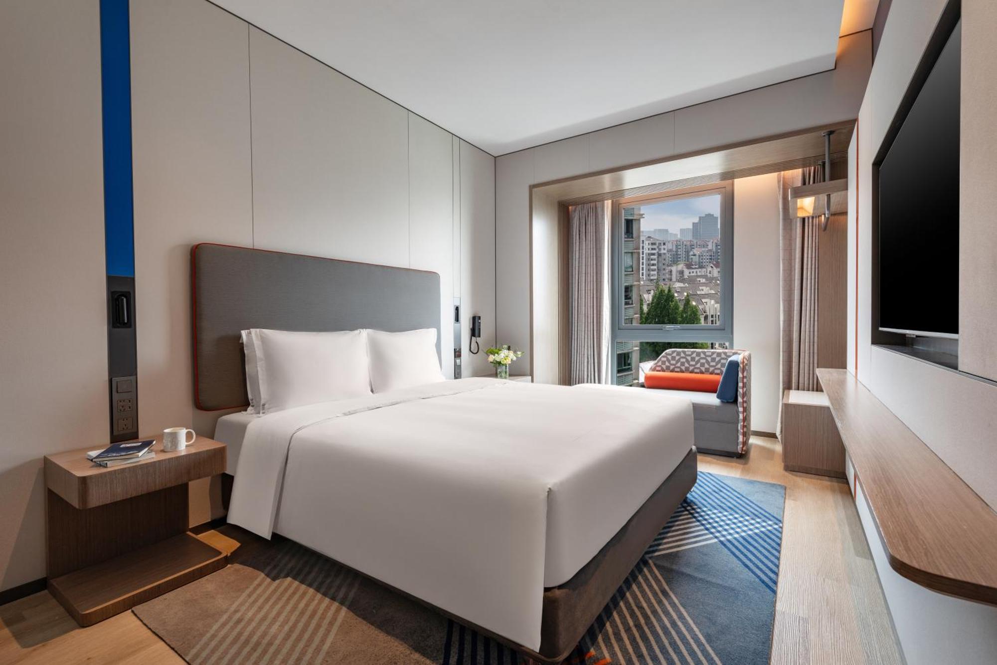 Holiday Inn Express Changfeng Park 上海市 エクステリア 写真