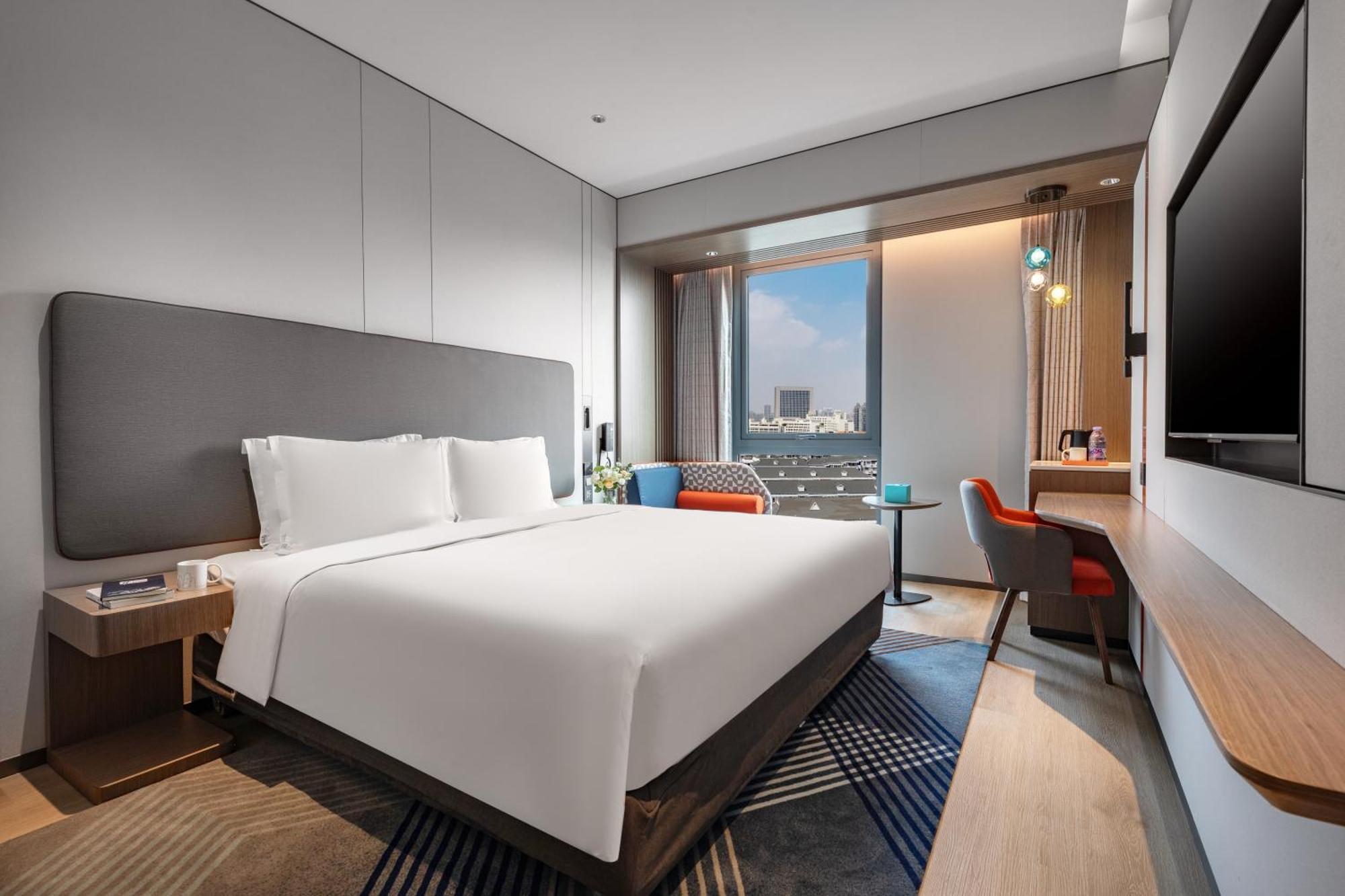 Holiday Inn Express Changfeng Park 上海市 エクステリア 写真